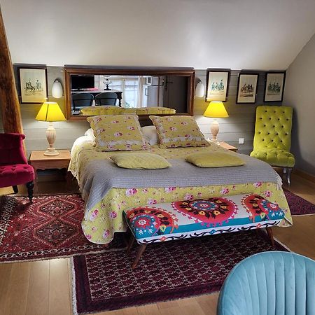 Les Glycines Bed & Breakfast Ury Exterior photo