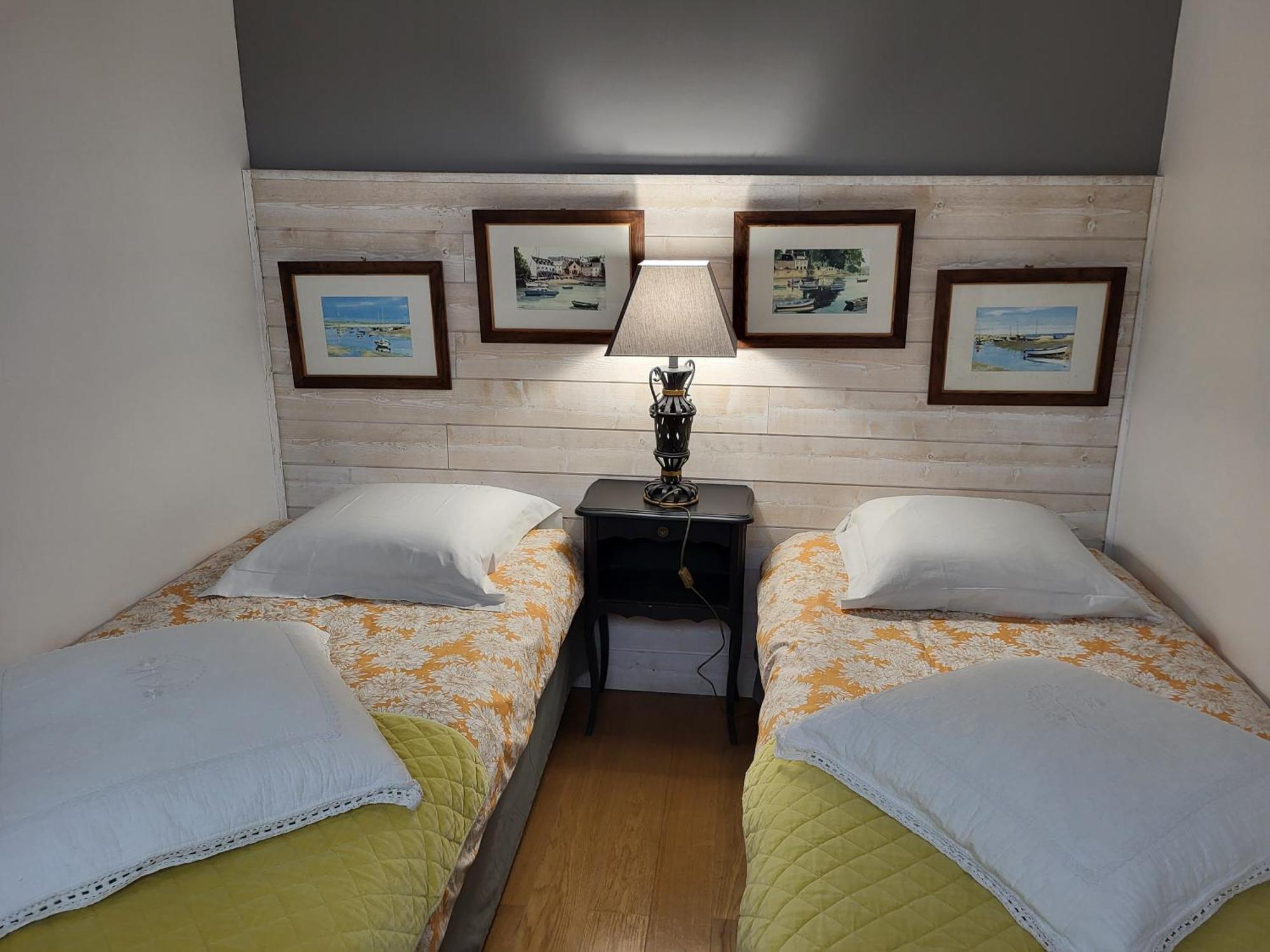 Les Glycines Bed & Breakfast Ury Exterior photo